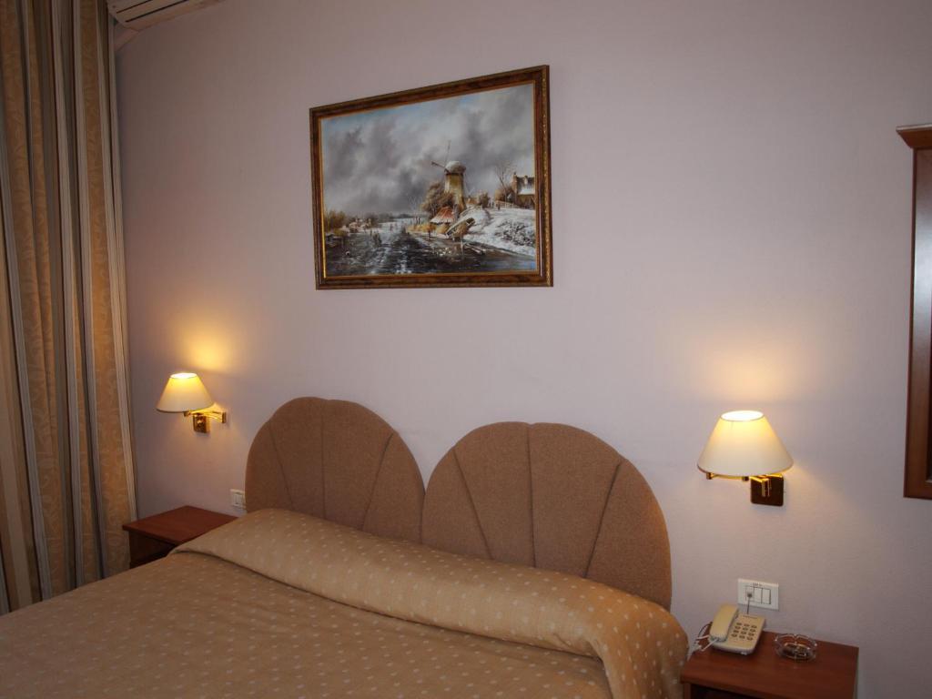 Domus Hotel-1 Kiev Dış mekan fotoğraf