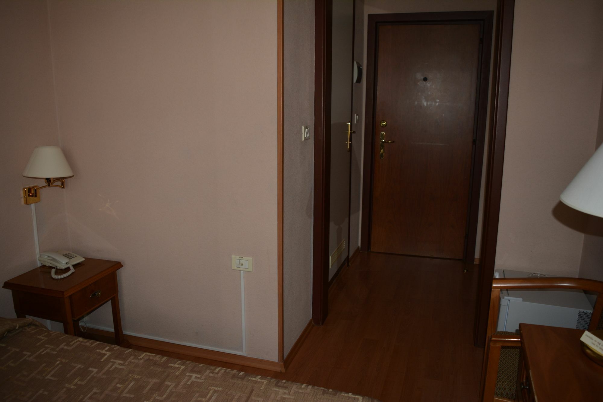 Domus Hotel-1 Kiev Dış mekan fotoğraf