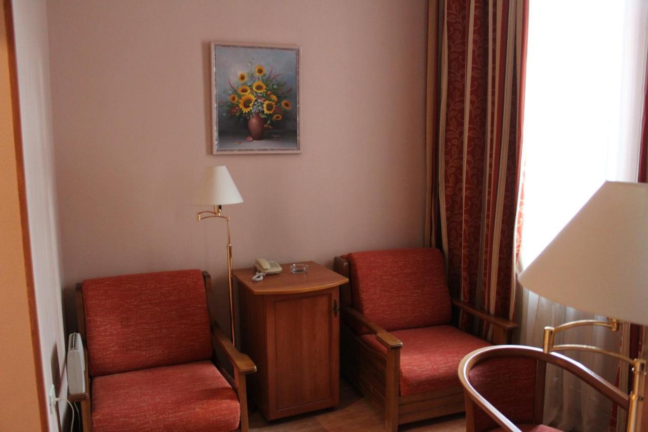 Domus Hotel-1 Kiev Dış mekan fotoğraf